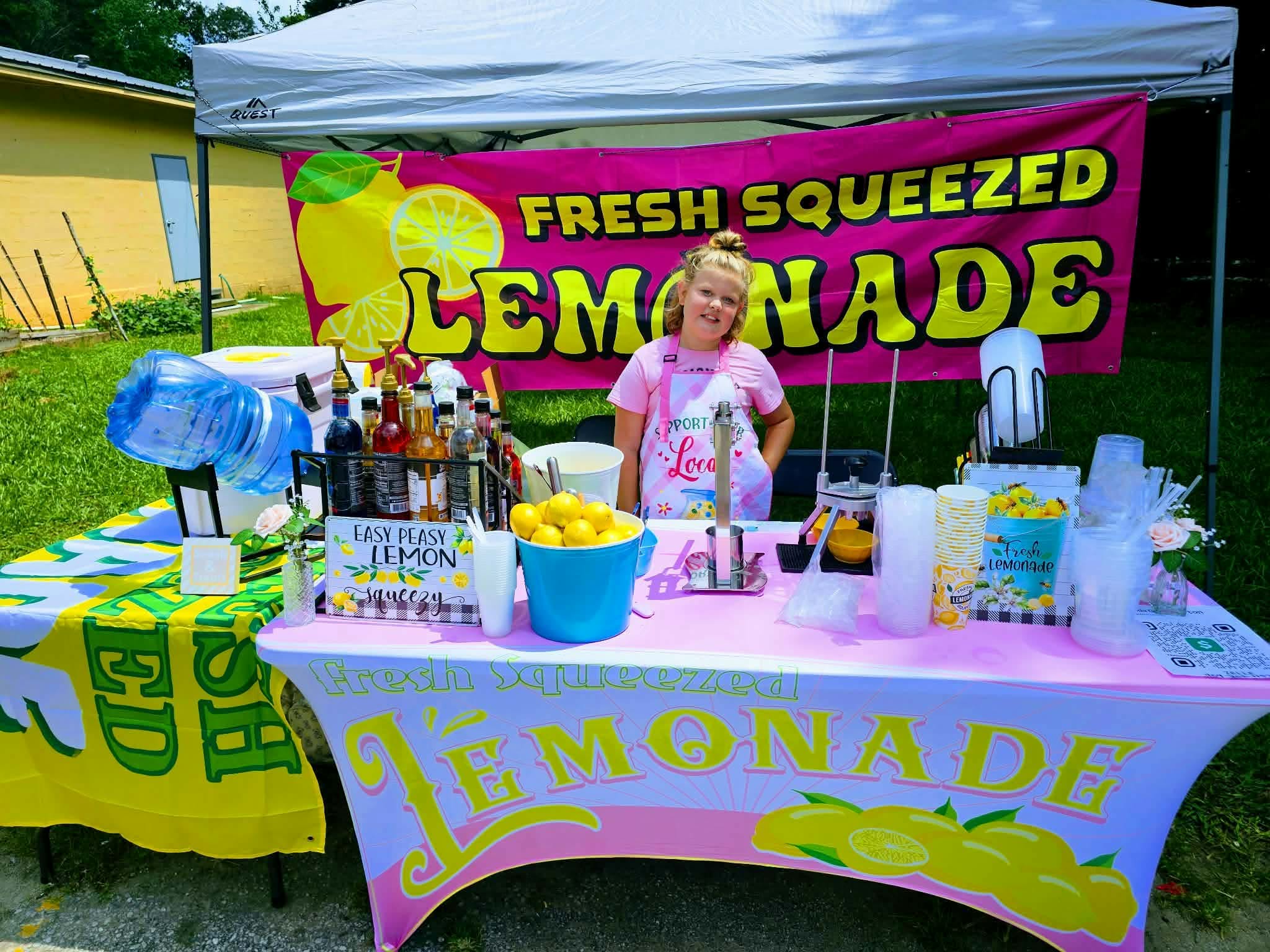 Outdoor lemonade stand